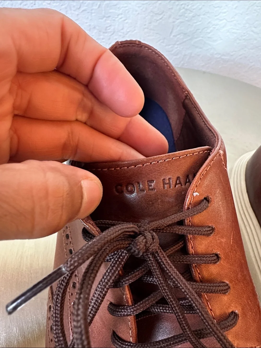 Cole Haan Chestnut Brown Leather Wingtip Derby with White Sole Sz 11 Gran OS